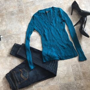 Teal Express v neck sweater